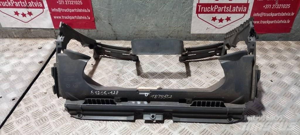 Scania R 440.    1879562 Cabine e interni
