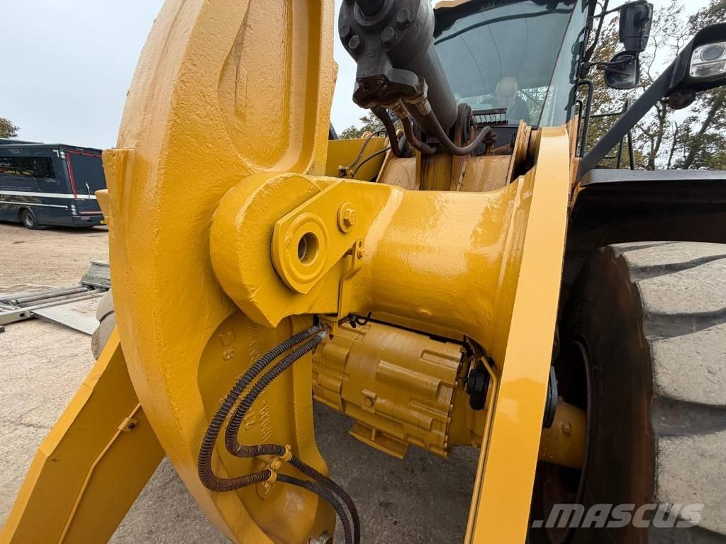 CAT 966 M Pale gommate
