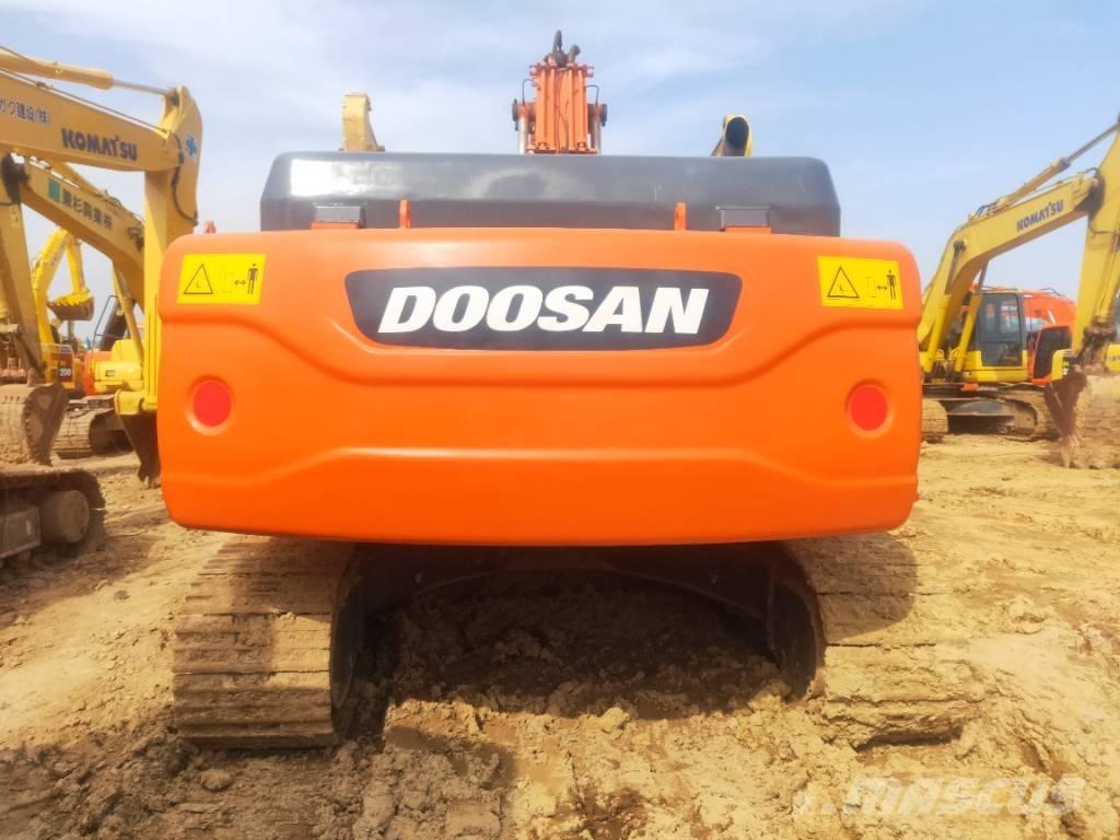 Doosan DX260LC Escavatori cingolati