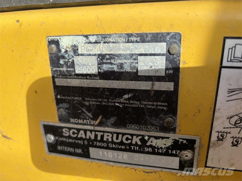 Komatsu PC240LC-11 Escavatori cingolati