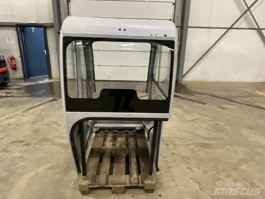 Neuson 2503 / 3503 Cabine e interni