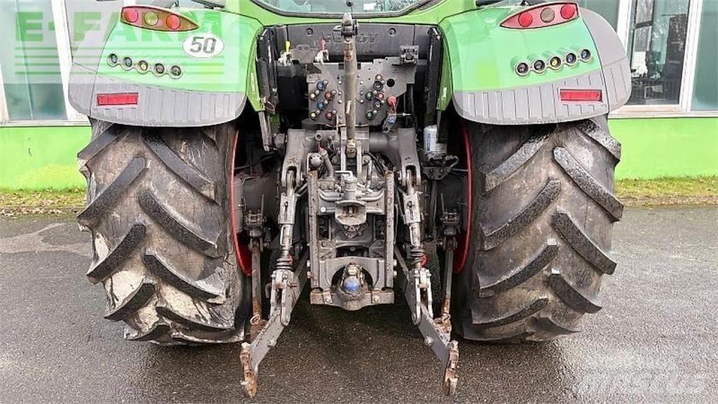 Fendt 724 vario s4 Trattori