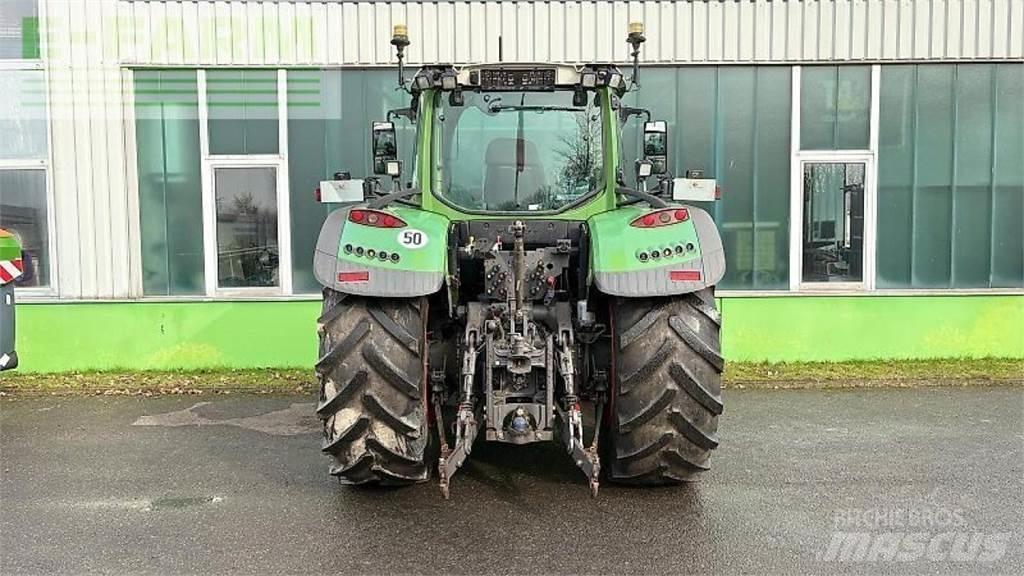Fendt 724 vario s4 Trattori