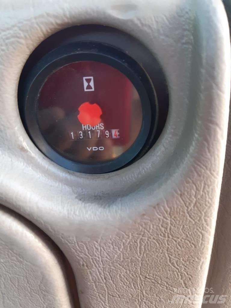 Volvo L 150 F Pale gommate