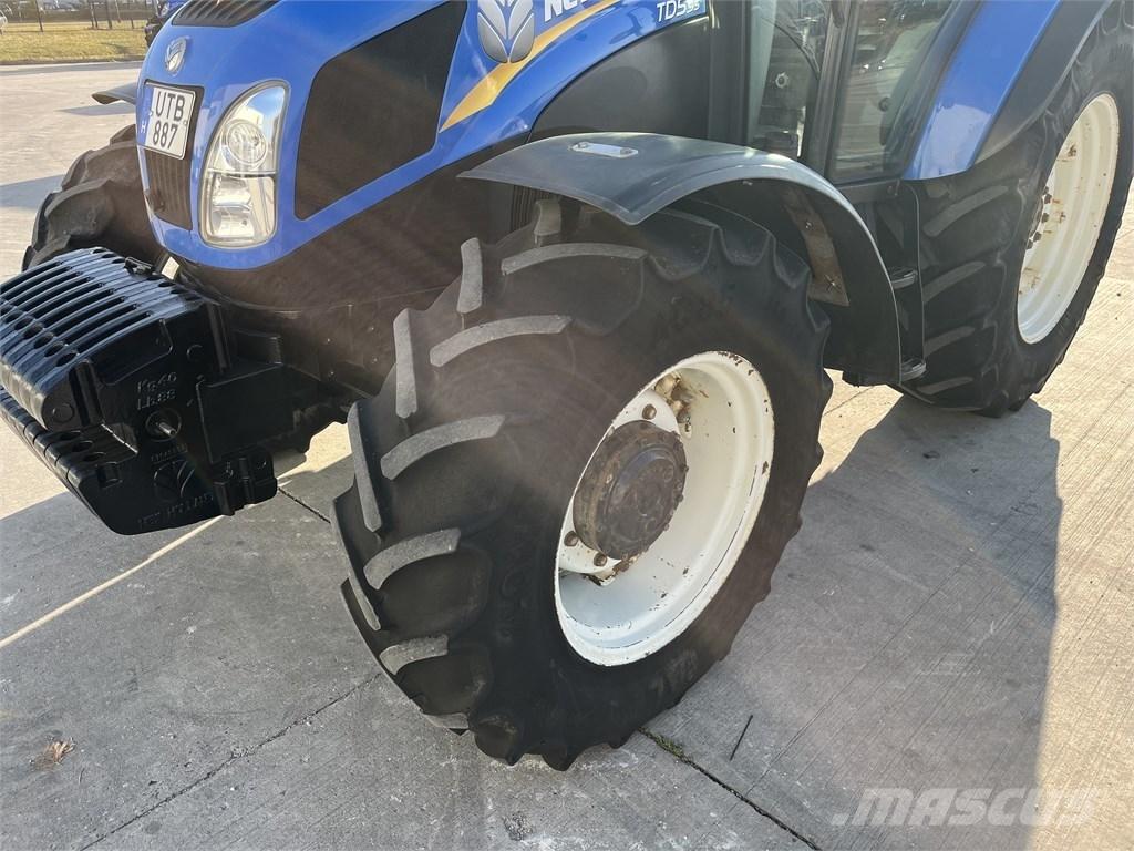 New Holland TD 5.95 Trattori