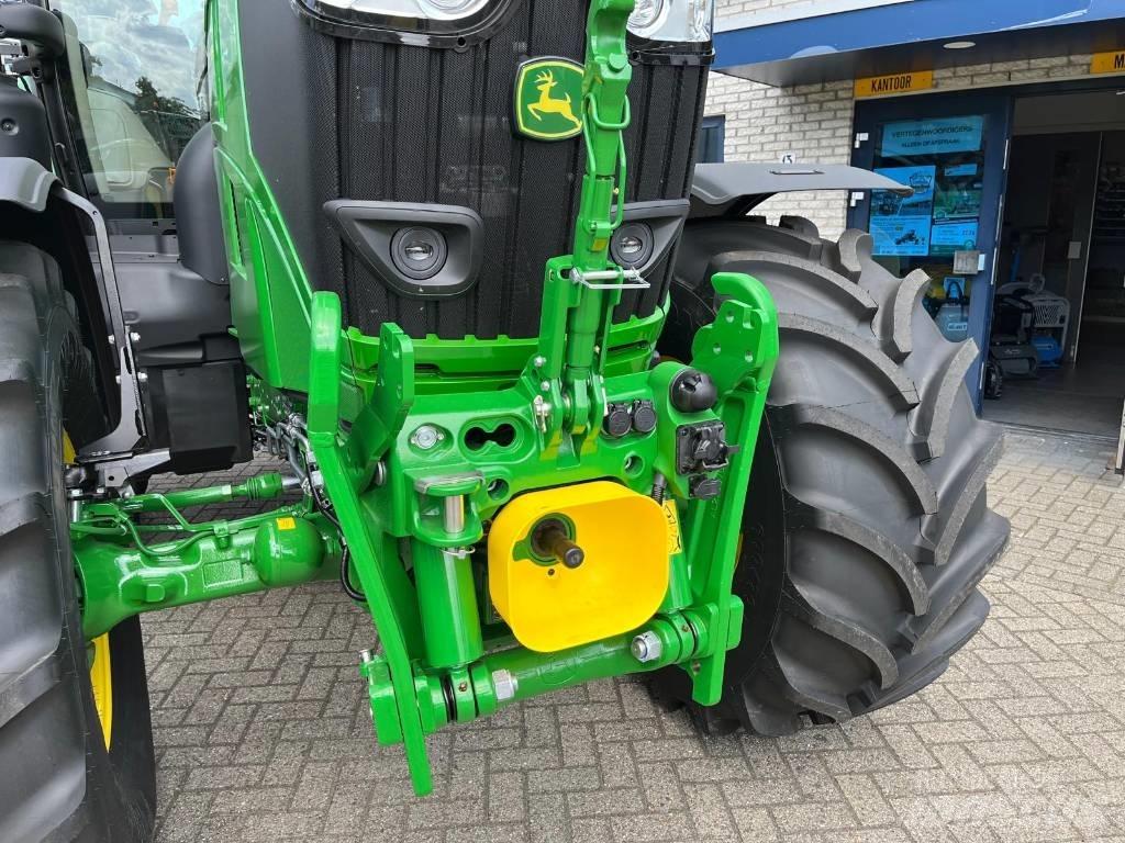John Deere 6R195 Trattori