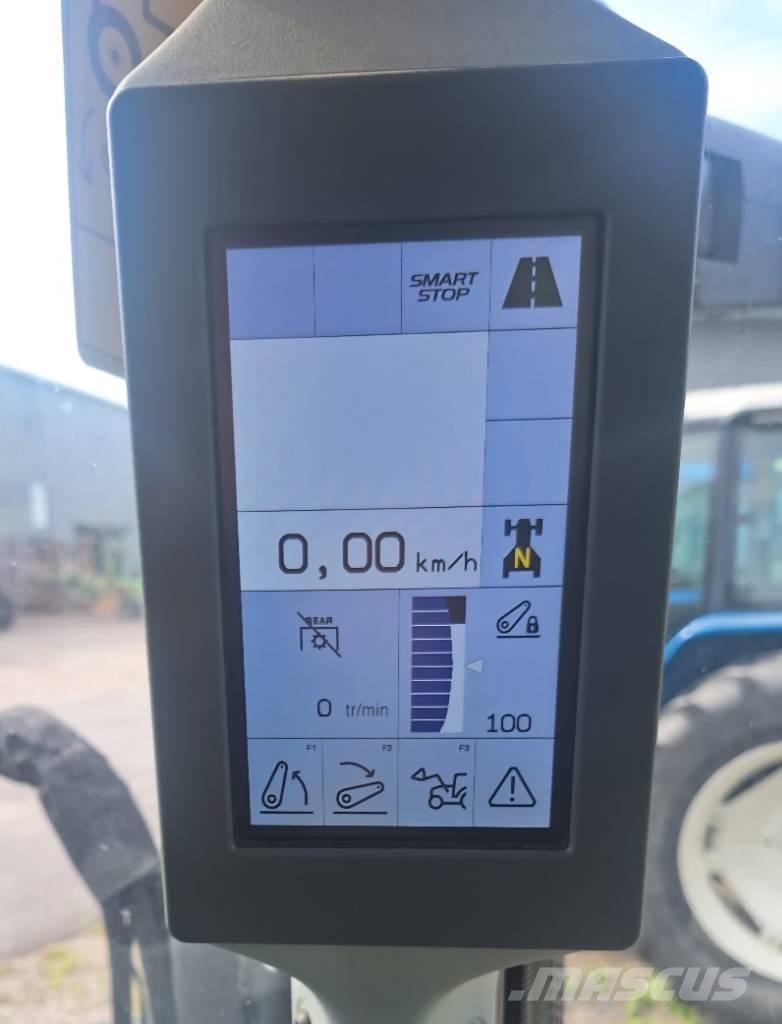 CLAAS Arion 420 Trattori