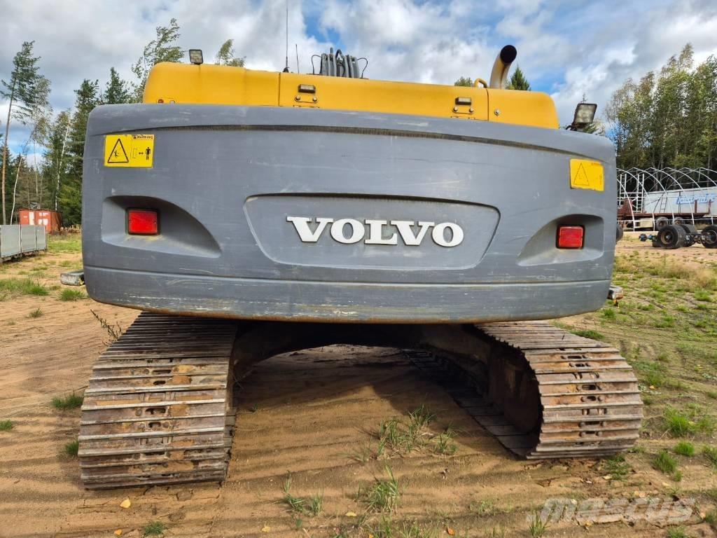 Volvo EC 240 B LC Escavatori cingolati