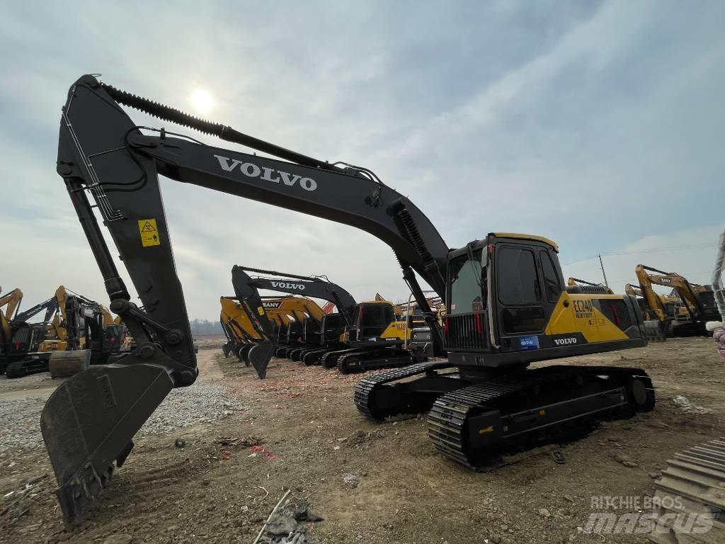 Volvo EC240D Escavatori cingolati