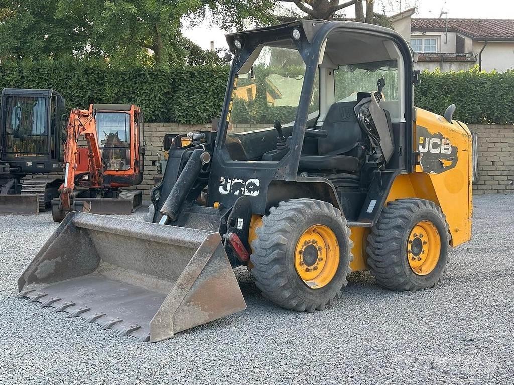 JCB 225 Mini pale