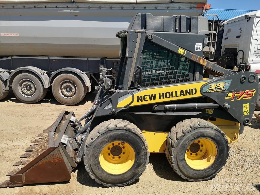 New Holland L 175 Mini Pale Gommate
