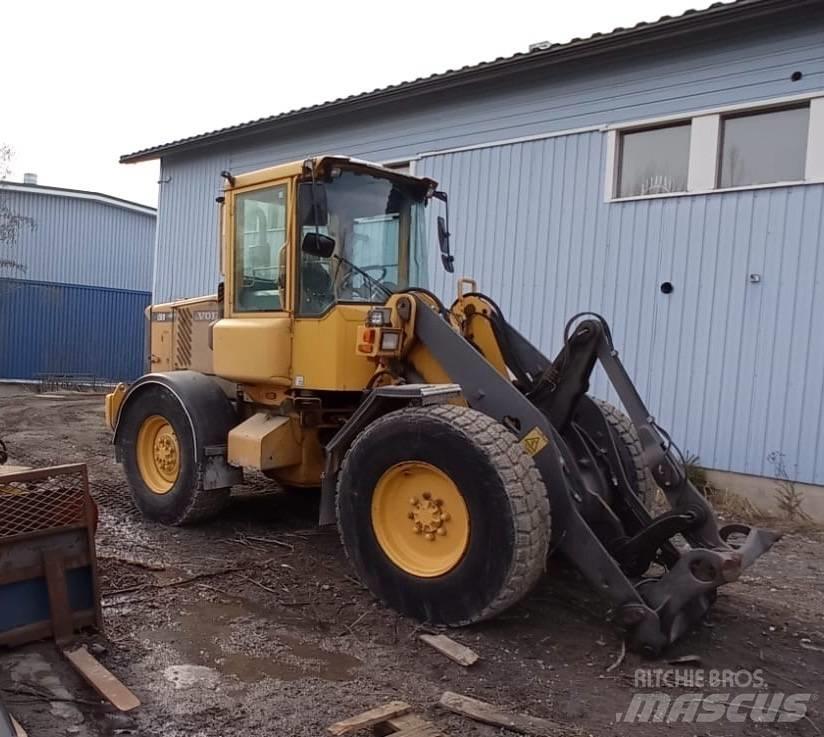Volvo L 50 D Pale gommate