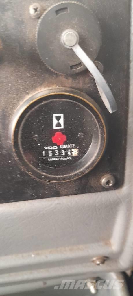 Volvo L 50 D Pale gommate