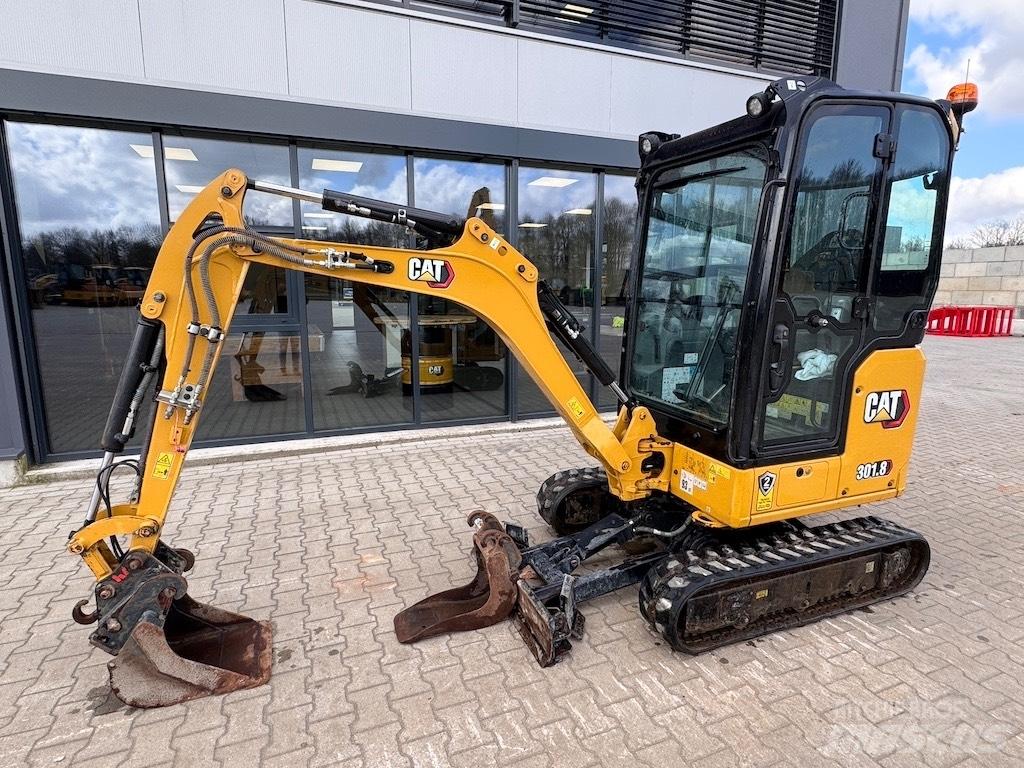 CAT 301.8 Miniescavatori
