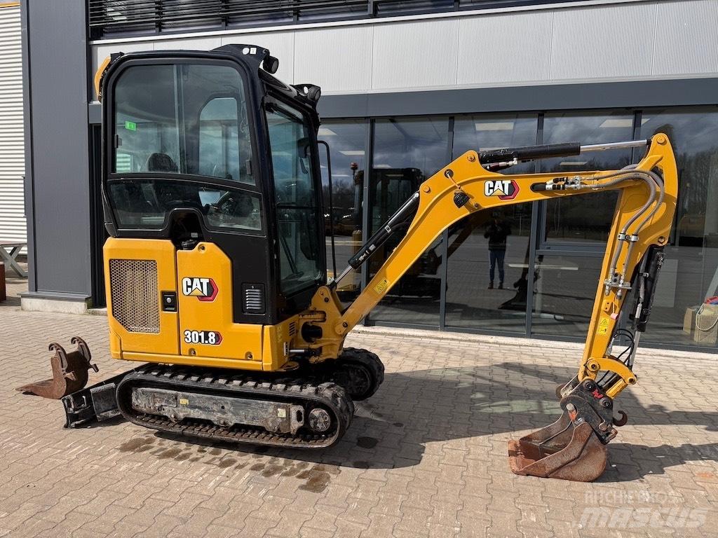 CAT 301.8 Miniescavatori