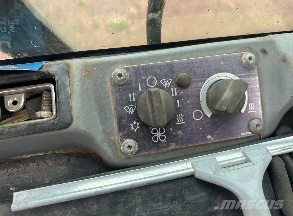 CAT 963 C Pale cingolate