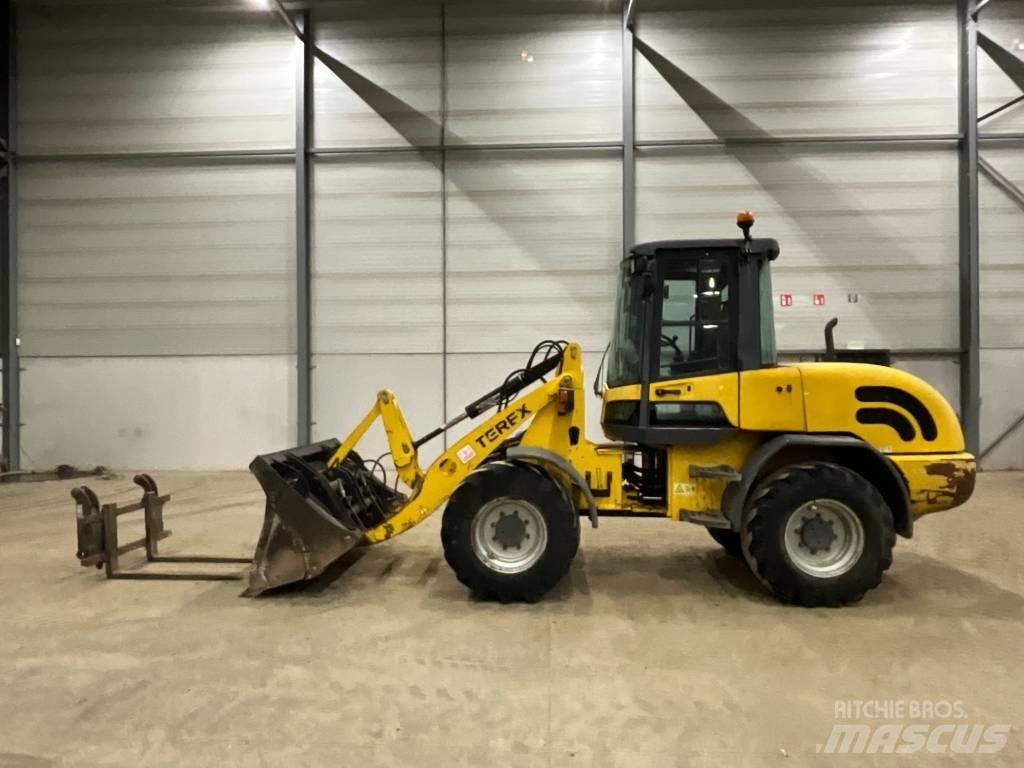 Terex TL 100 Pale gommate