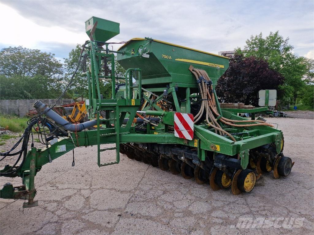 John Deere 750 A Seminatrici combinate