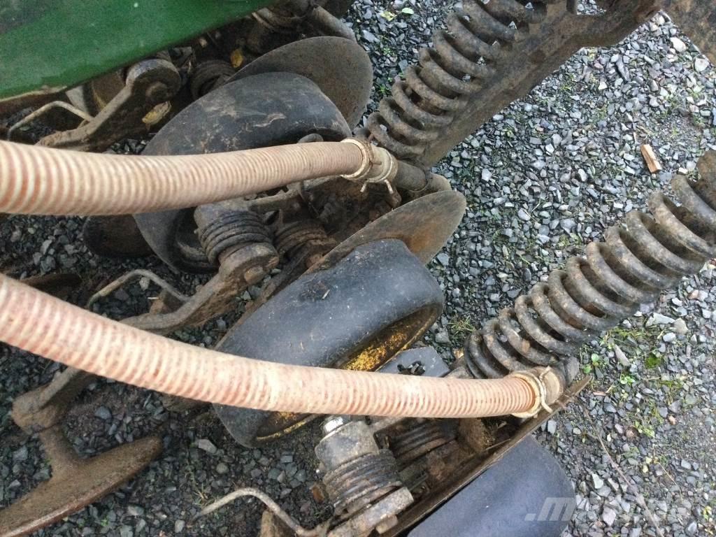 John Deere 750 A Seminatrici combinate