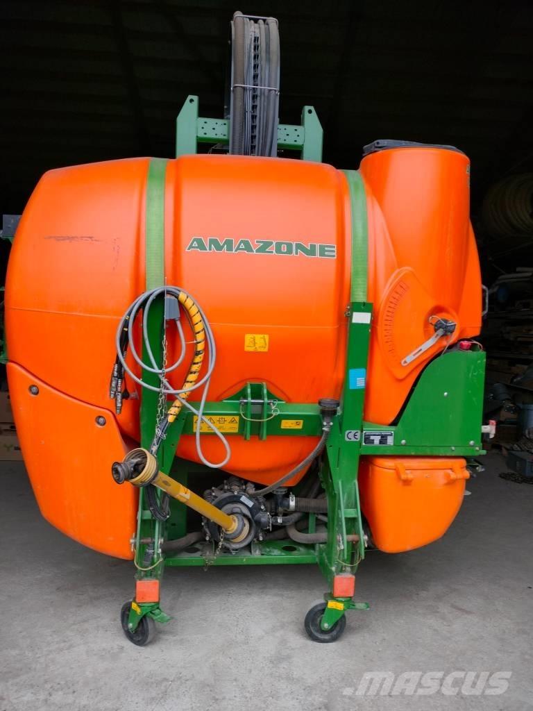 Amazone UF 1201 Irroratori montati
