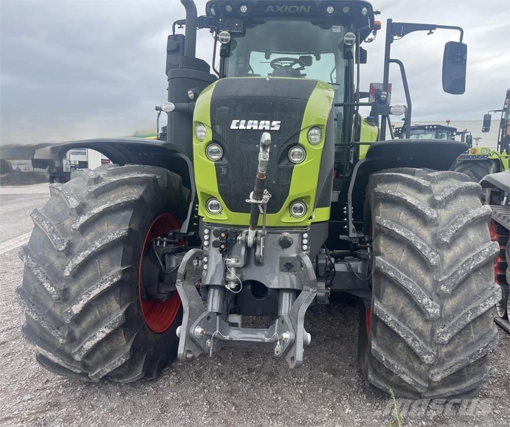 CLAAS AXION 960 TT Trattori