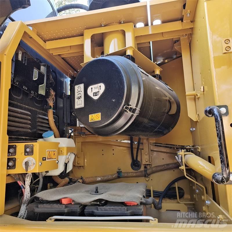 CAT 320 GC Escavatori cingolati