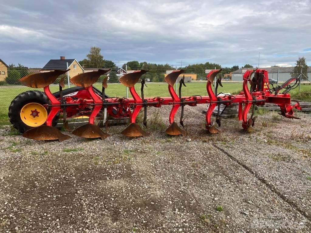 Agrolux 725 Aratri reversibili