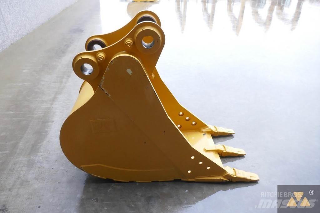 CAT 320 Bucket Benne