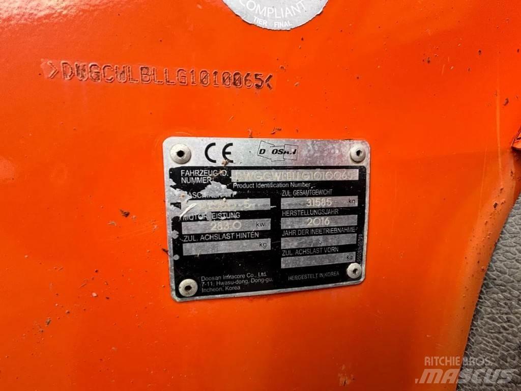 Doosan DL550 Pale gommate