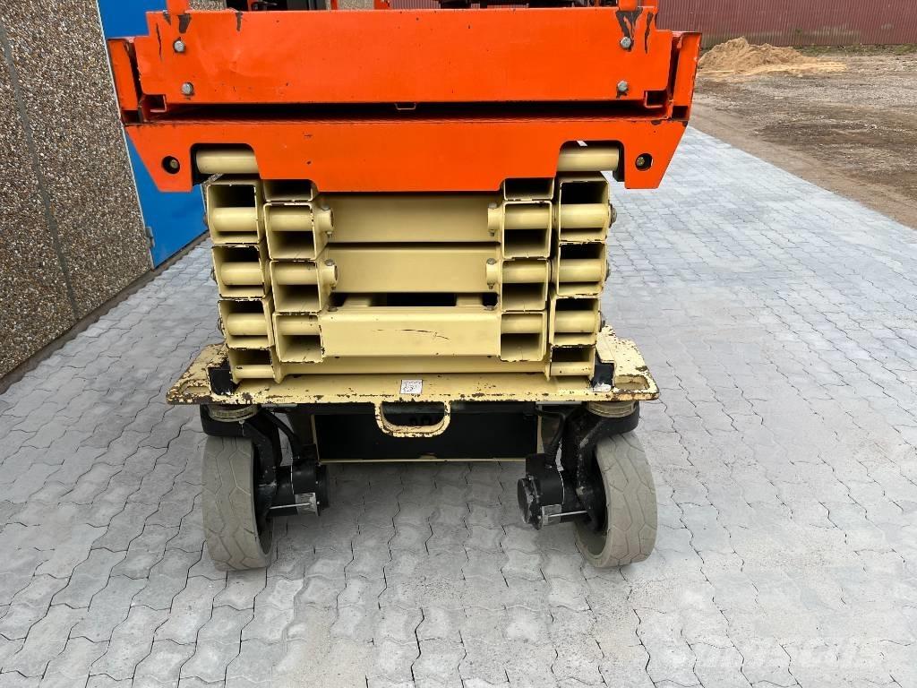 JLG 3246 ES Piattaforme a pantografo
