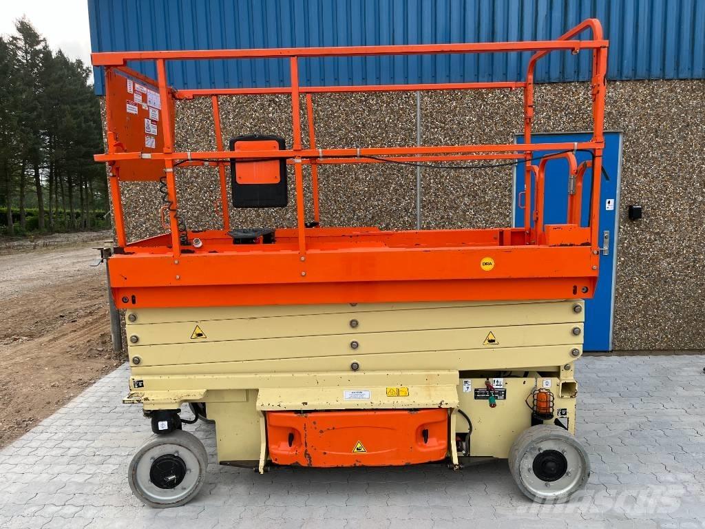 JLG 3246 ES Piattaforme a pantografo