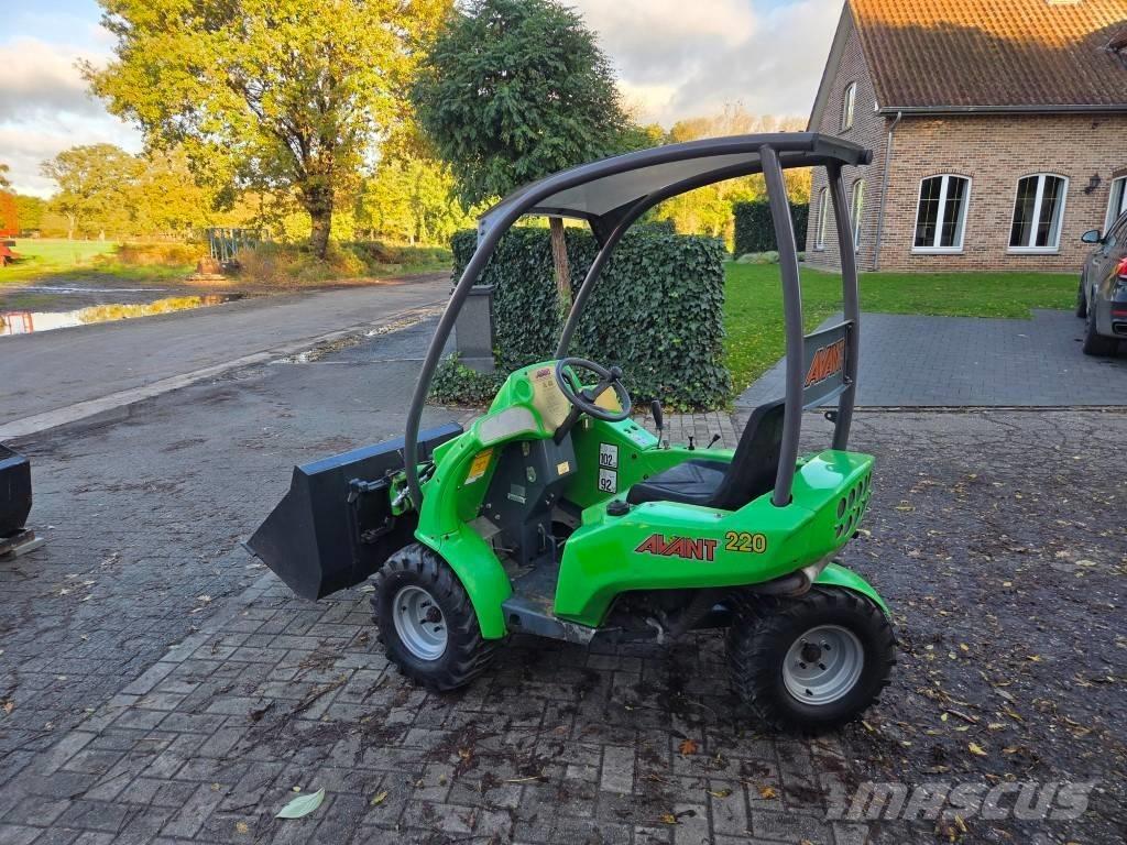 Avant 220 Pale multiuso