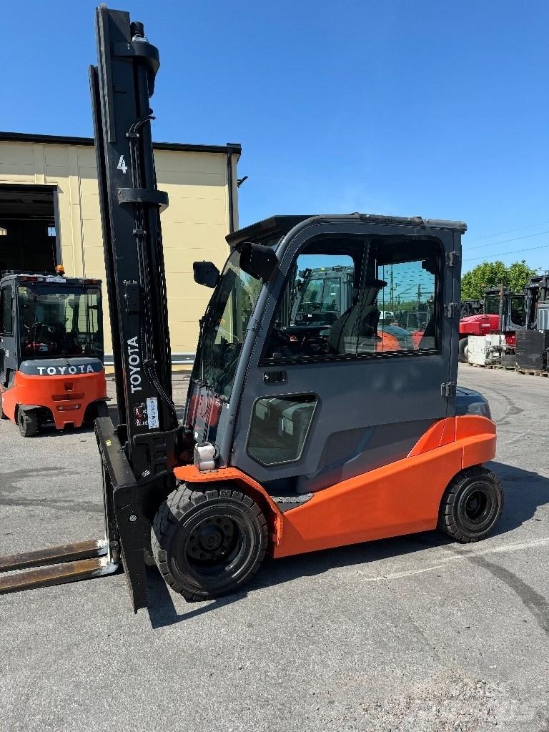 Toyota 8FBMT50 Carrelli elevatori elettrici