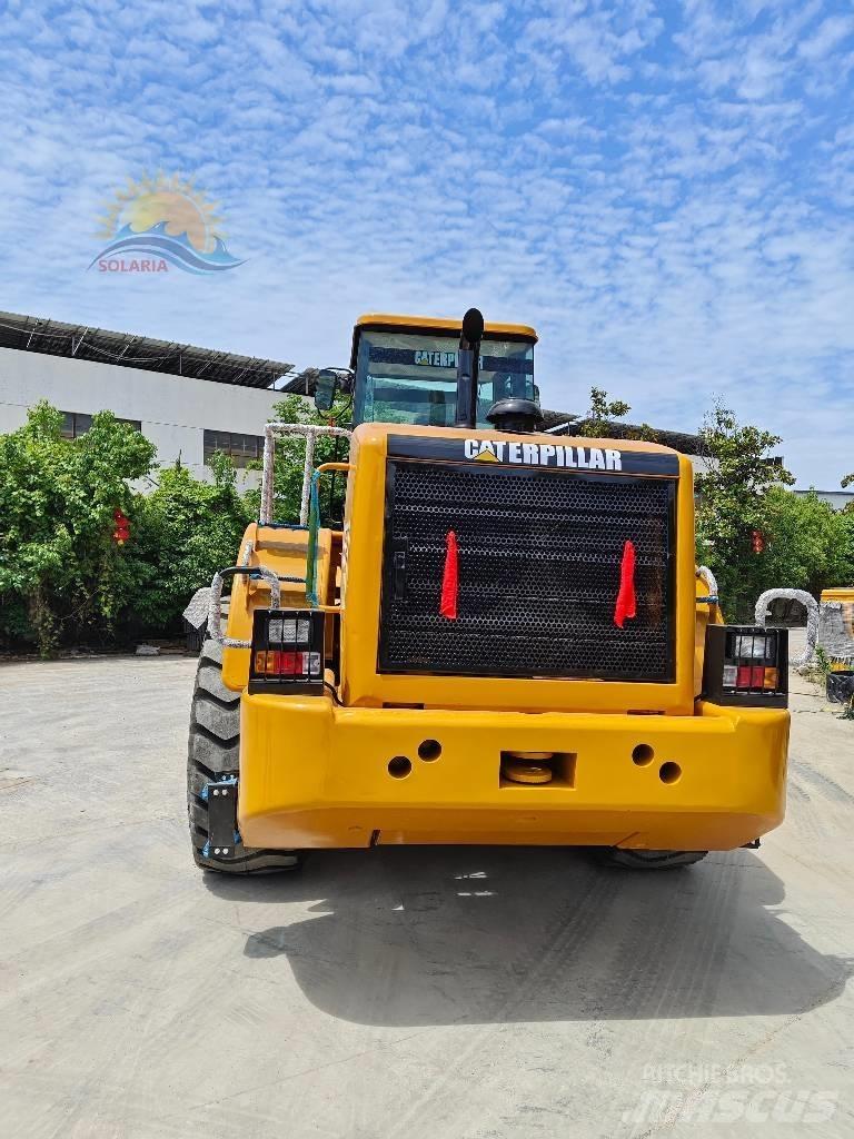CAT 966H Pale gommate
