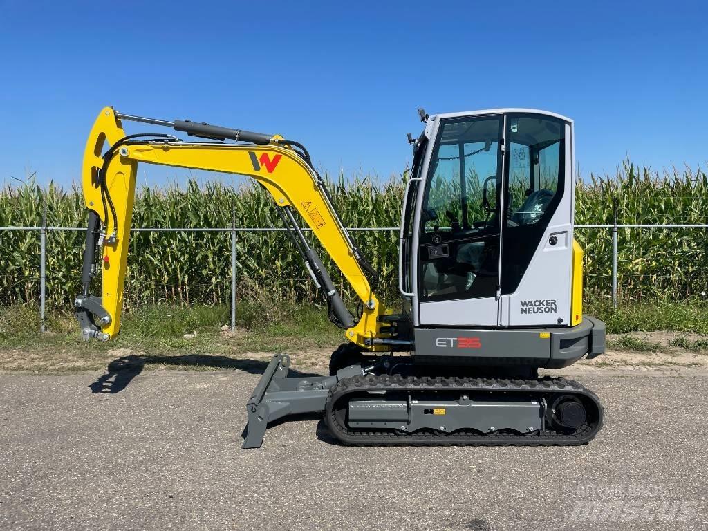 Wacker Neuson ET35 Miniescavatori