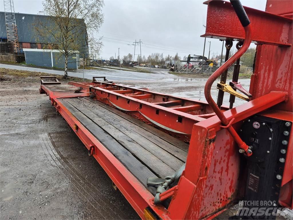 Sisu E13 450 Camion altro