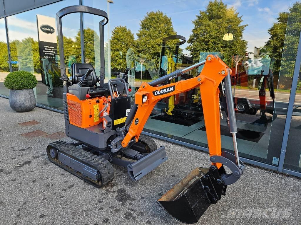 Doosan DX 10 Z Miniescavatori