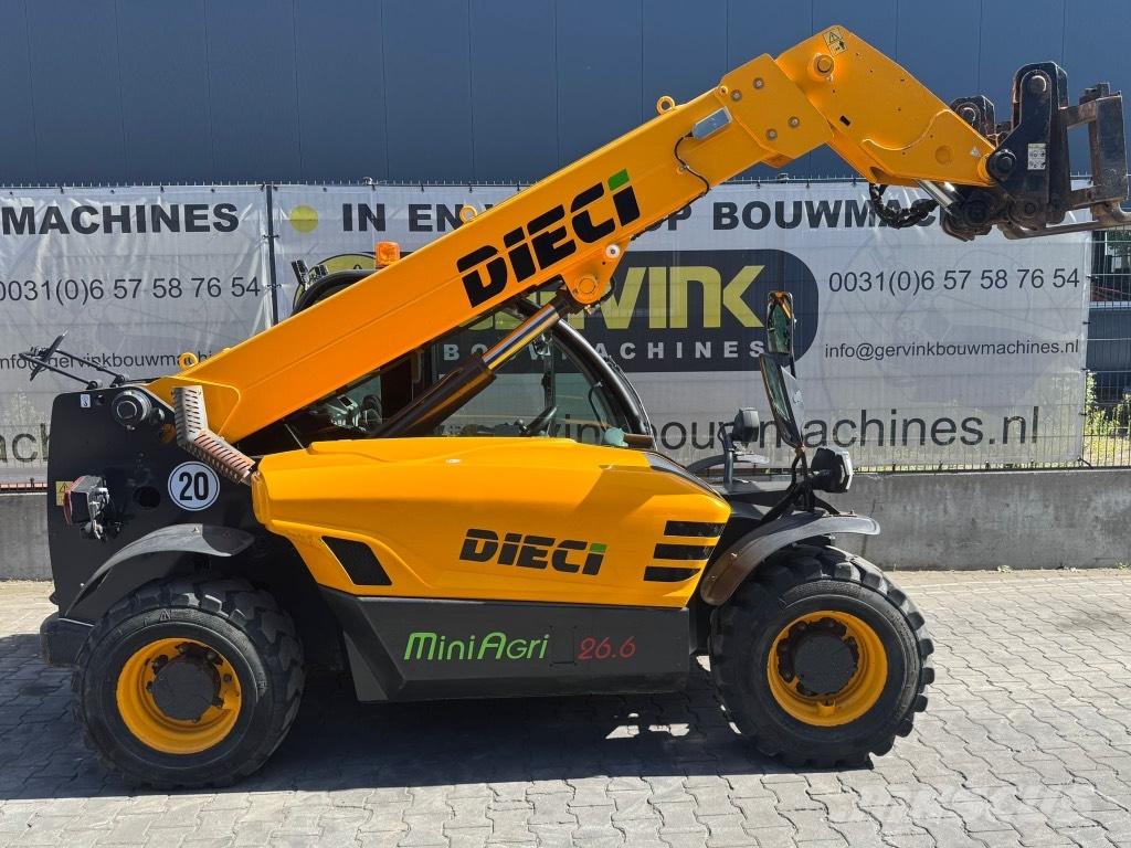 Dieci 26,6 mini Agri Pale gommate telescopiche