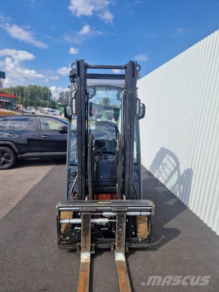 Toyota 8 FBE 16 T Carrelli elevatori elettrici