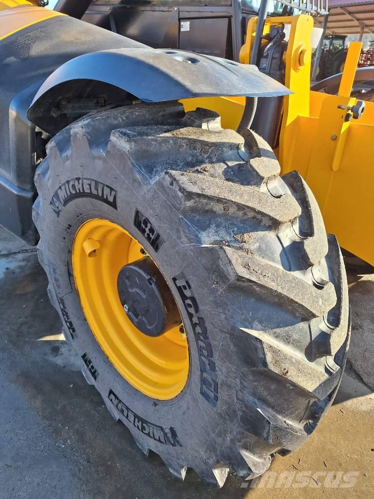 JCB 540-200 540-200 Pale multiuso
