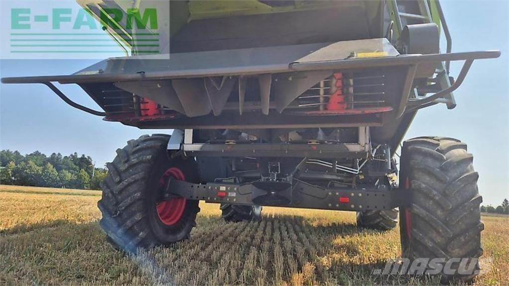 CLAAS tucano 570 Mietitrebbiatrici