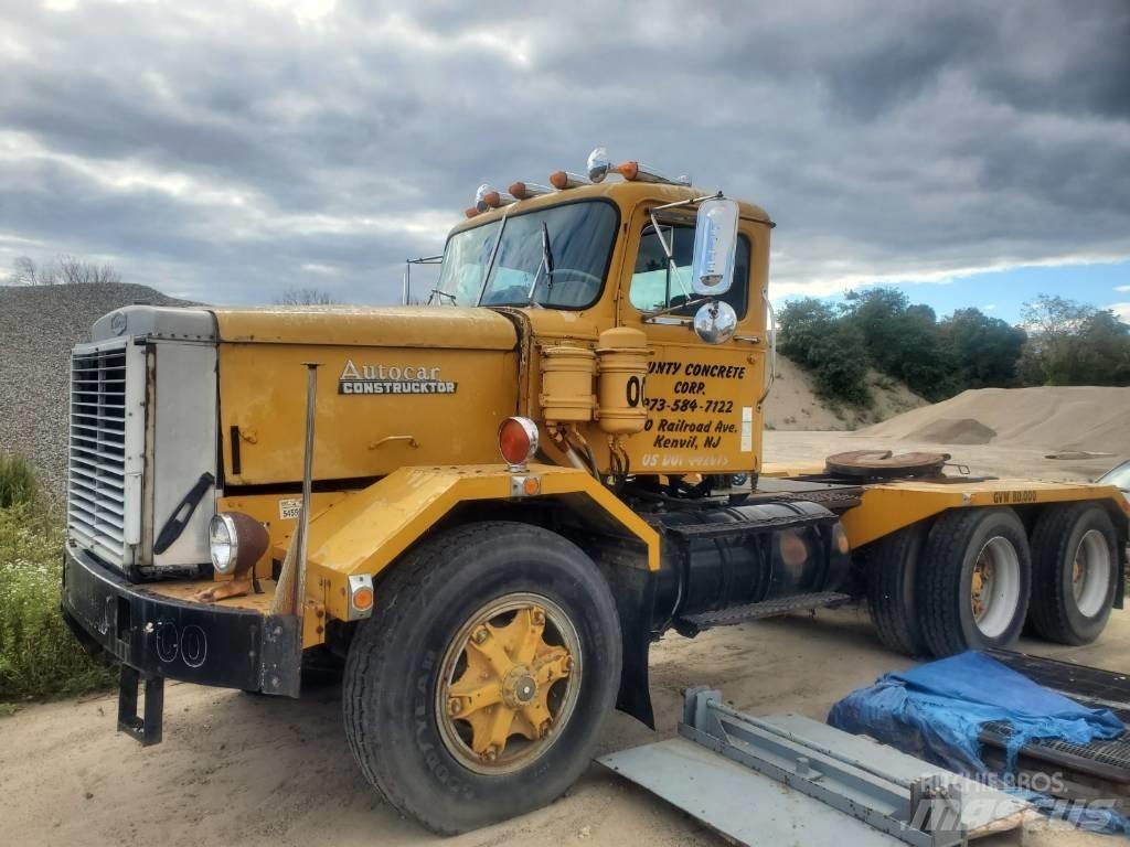 Autocar DC9964 Camion con sponde ribaltabili