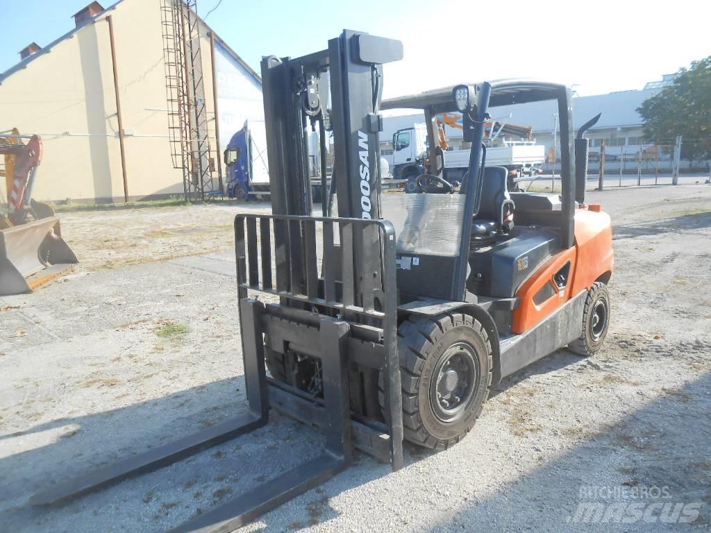 Doosan D50SC-09 Carrelli elevatori diesel