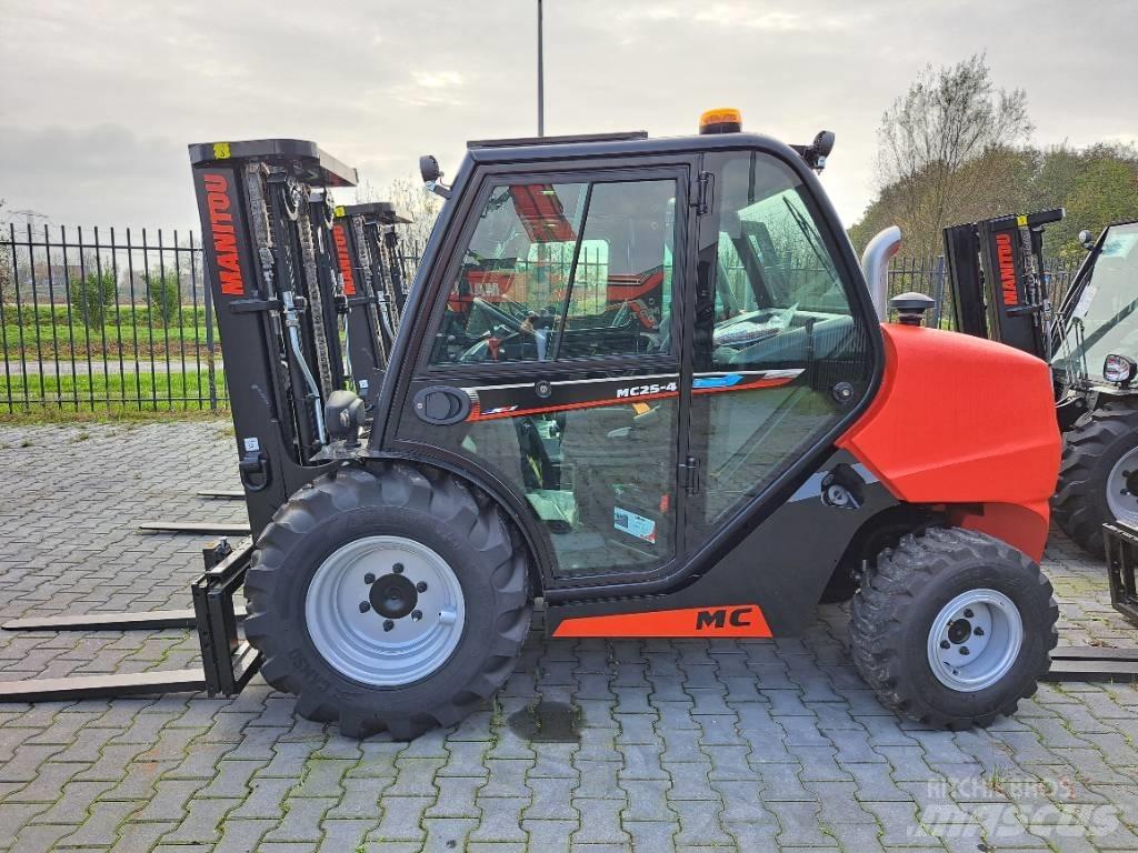 Manitou MC 25-4 Carrelli elevatori diesel