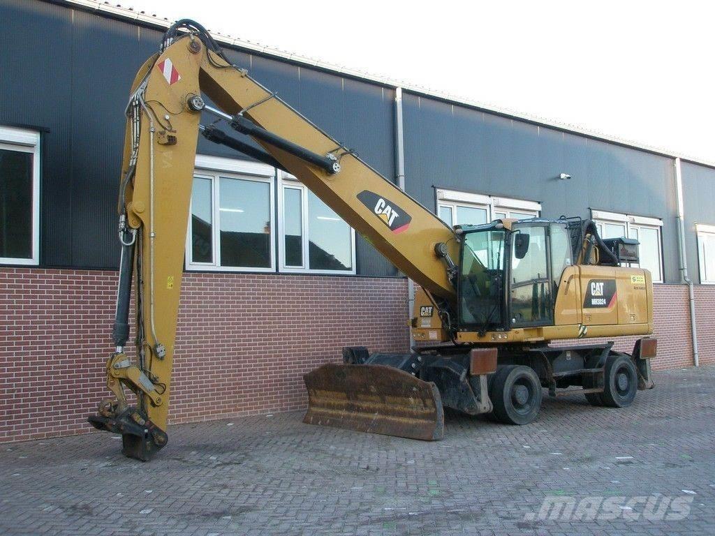 CAT MH3024 Movimentazione rifiuti