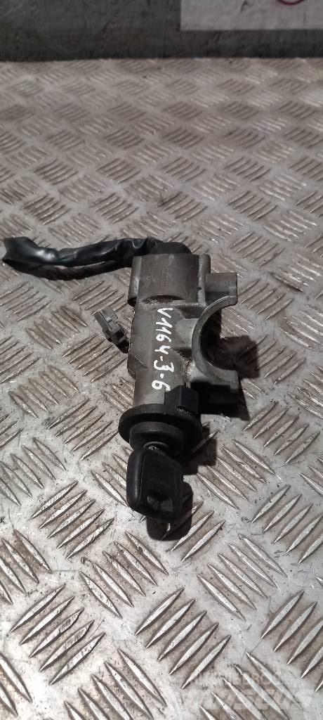 Volvo FH 16   20398485 Cabine e interni