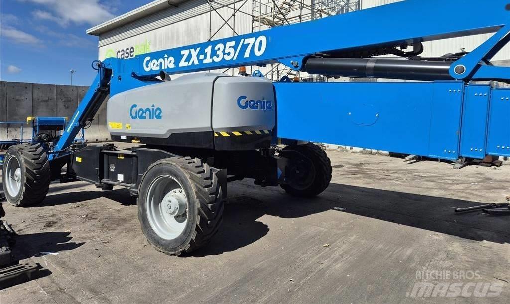 Genie ZX 135/70 Piattaforme a braccio articolato
