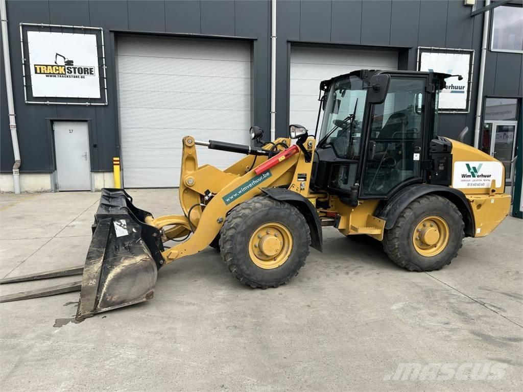 CAT 906M (8758) Pale multiuso