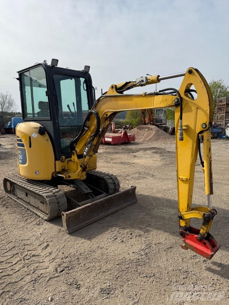 Komatsu PC 26 MR Miniescavatori