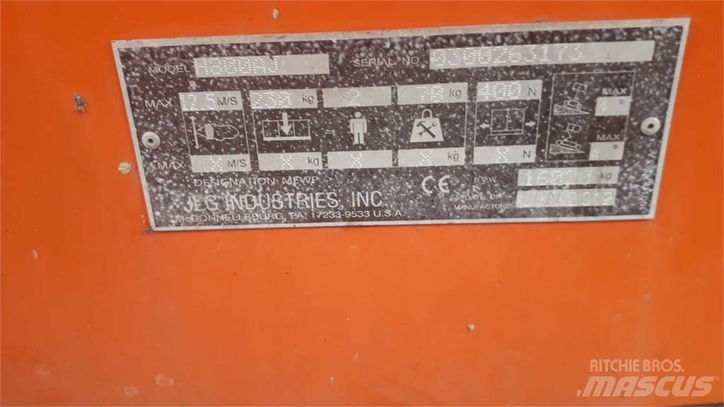 JLG H800AJ Piattaforme a braccio articolato